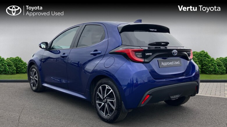 Toyota Yaris 1.5 Hybrid Design 5dr CVT Hybrid Hatchback